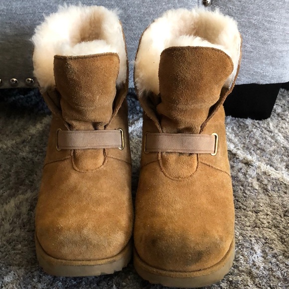 UGG Boots Used boots can be clean OBO - Picture 6 of 7